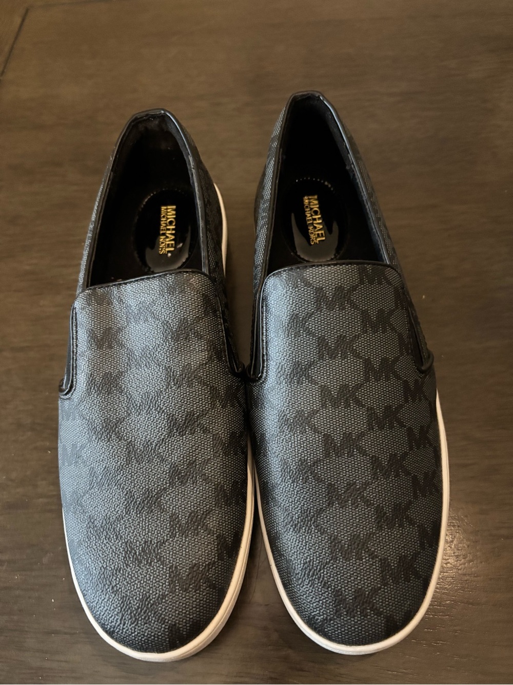 NWOT Michael Kors Black Logo Slip-On Loafers - Picture 2 of 5